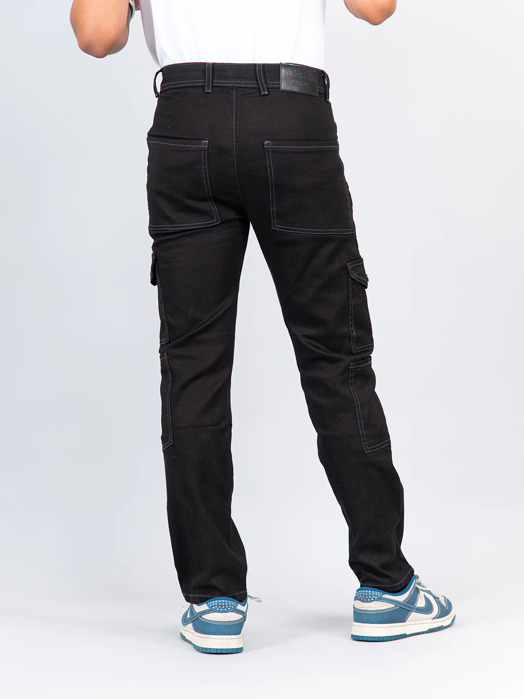 Black Straight Fit Cargo Denim Jeans - Image 3