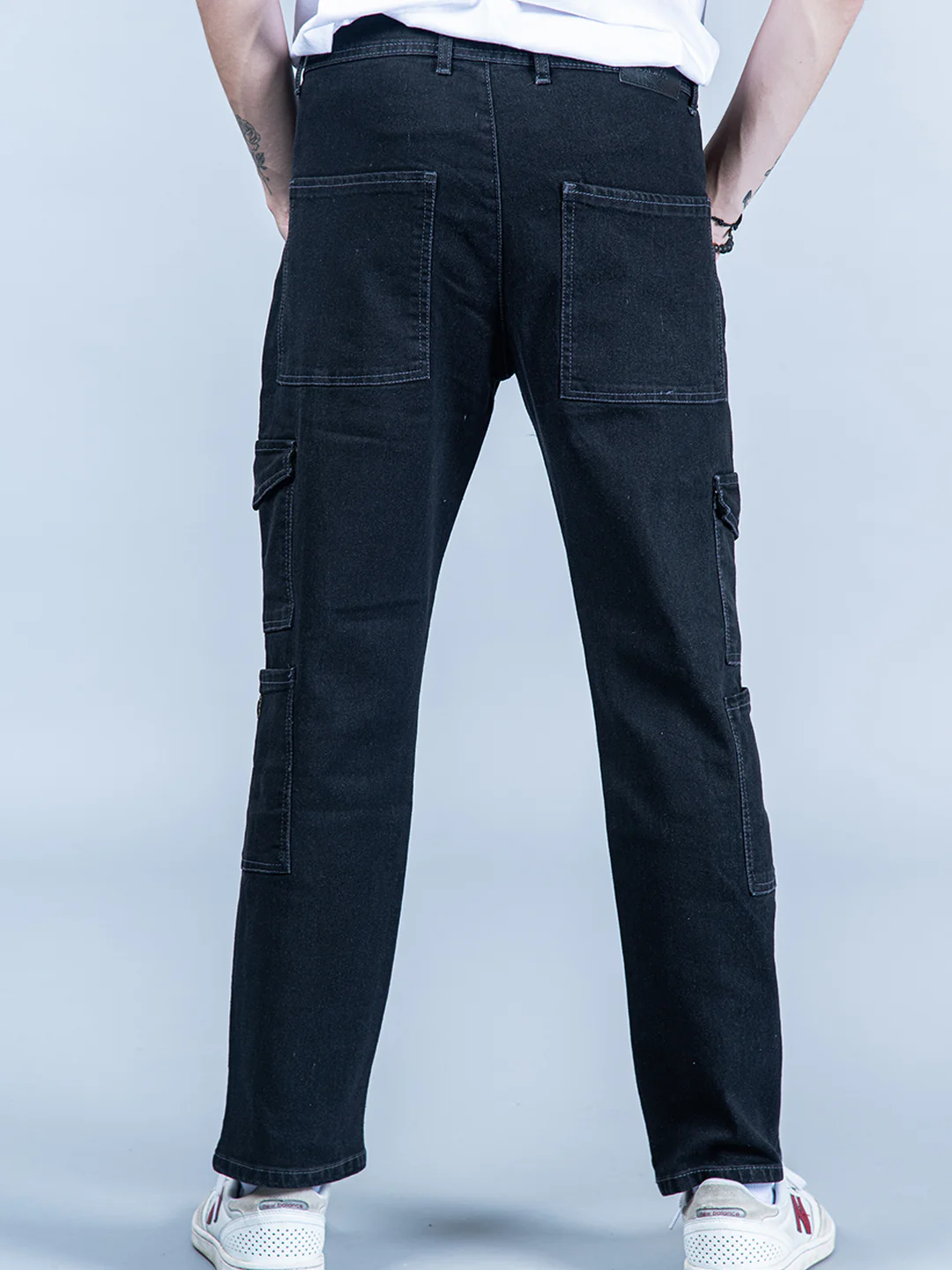 Carbon Black Baggy-Fit Cargo Denim Jeans - Image 6