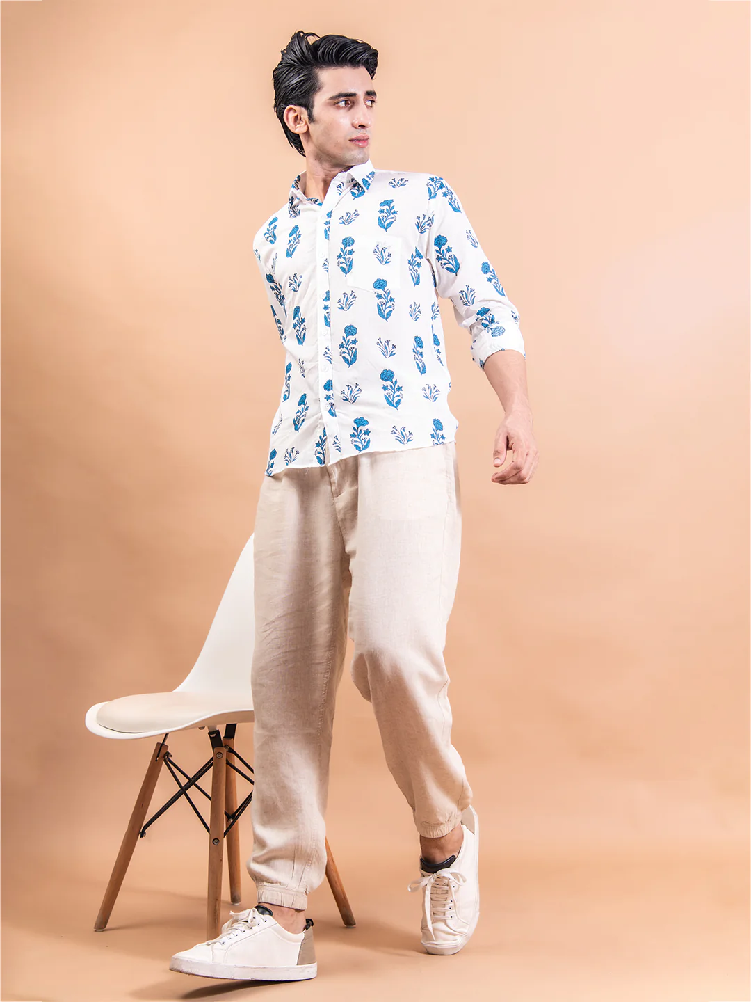 Full Sleeves White & Teal Blue Floral Print Shirt - Image 6